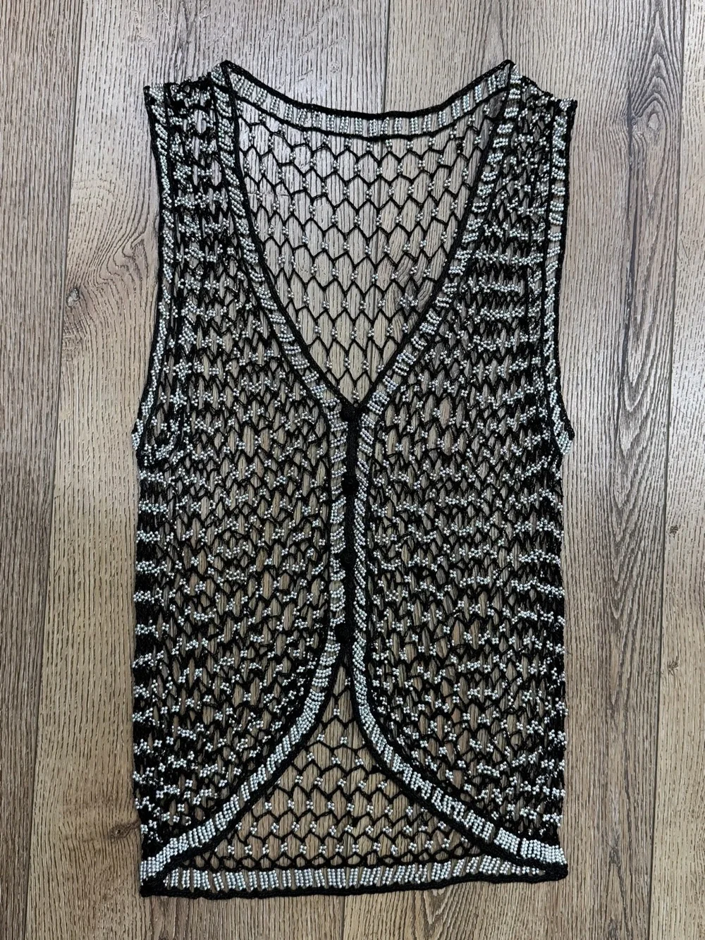Black and Silver Open-Knit Sleeveless Vest - Picture 1 of 2